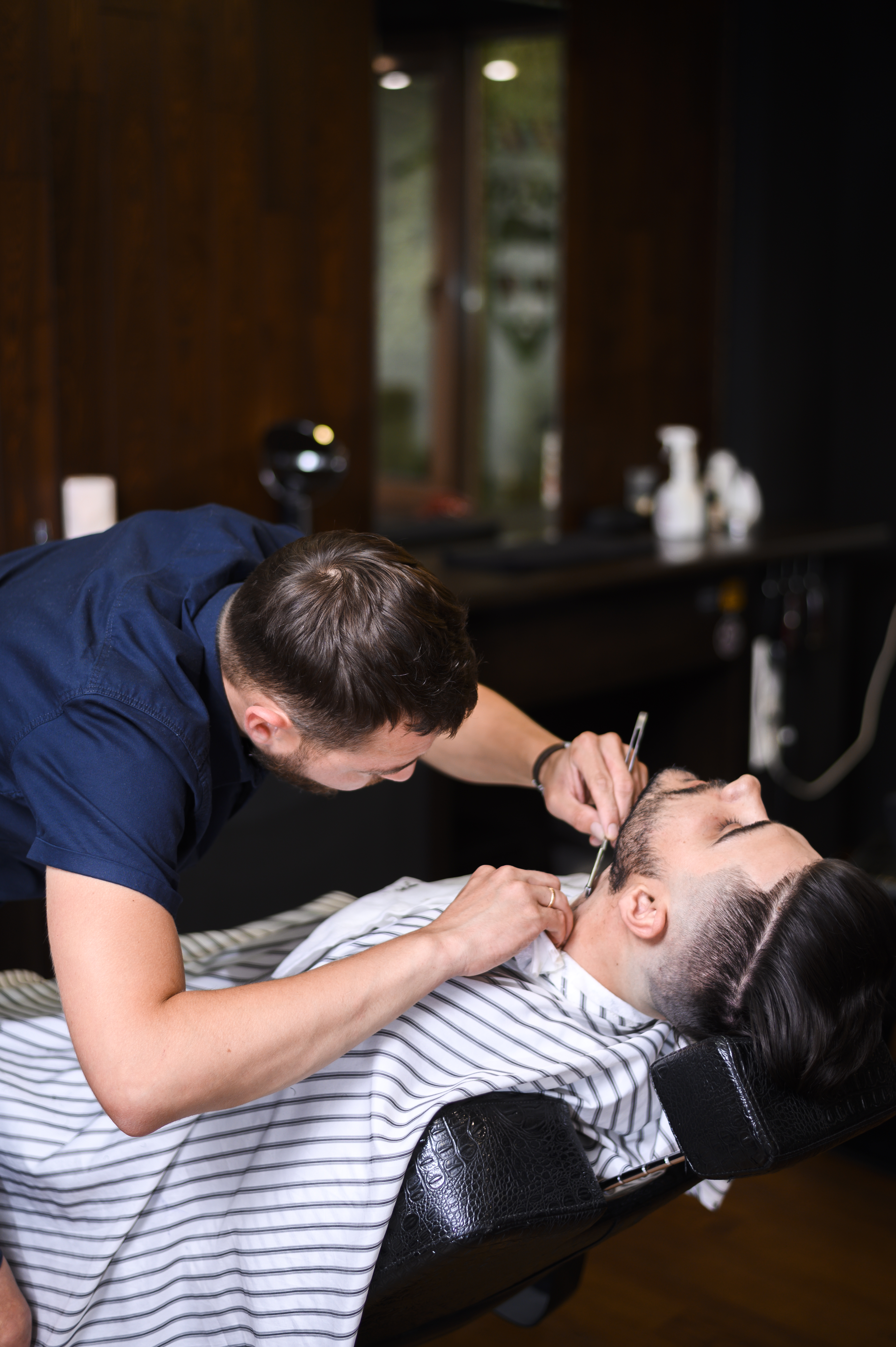 Understand The Salon Opening Cost In India With Trimy Tones